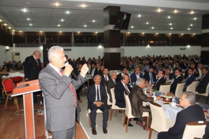 Binali Yıldırım, “Bunların İslam’la, Müslümanlıkla ve Kürtlerin Haklarını Savunmakla Bir Alakası Yoktur”